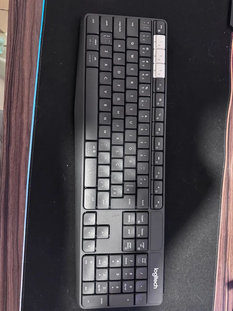 Teclado logitech K375s controla 3 dispositivos Bluetooth e Unifying - Foto 3