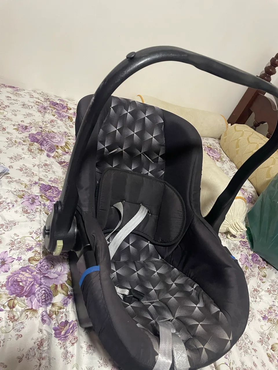 Vendo bebê conforto - Foto 2
