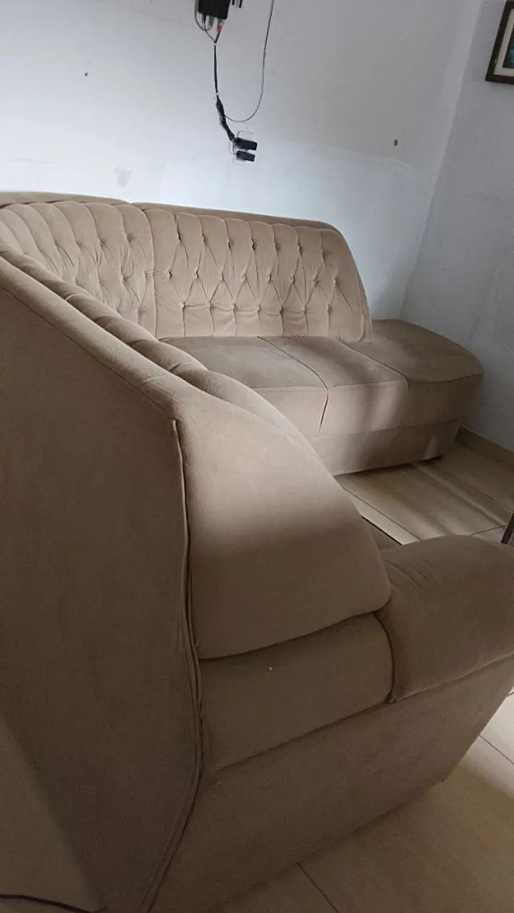 Sofá pouco tempo de uso  - Foto 3