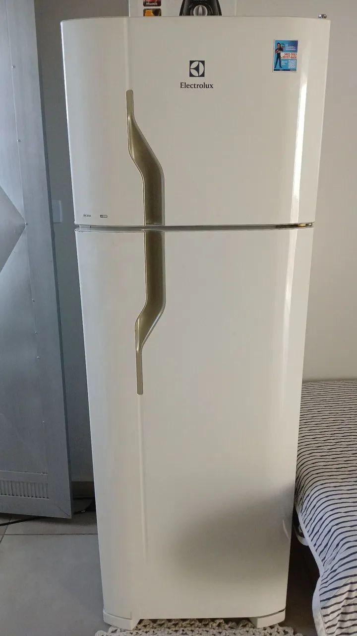 Vendo geladeira usada 