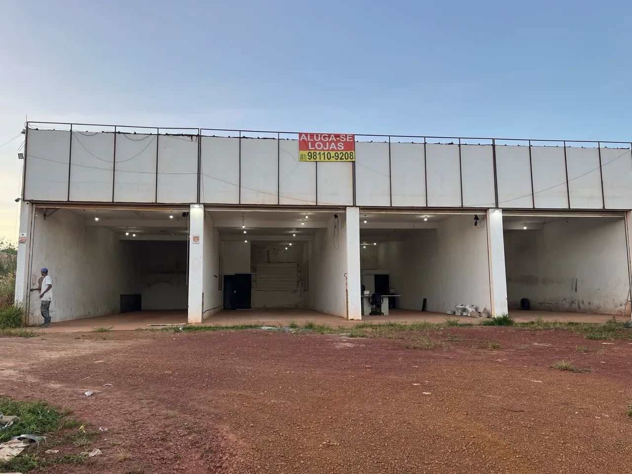 ALUGO LOJAS EM SÃO SEBASTIÃO 