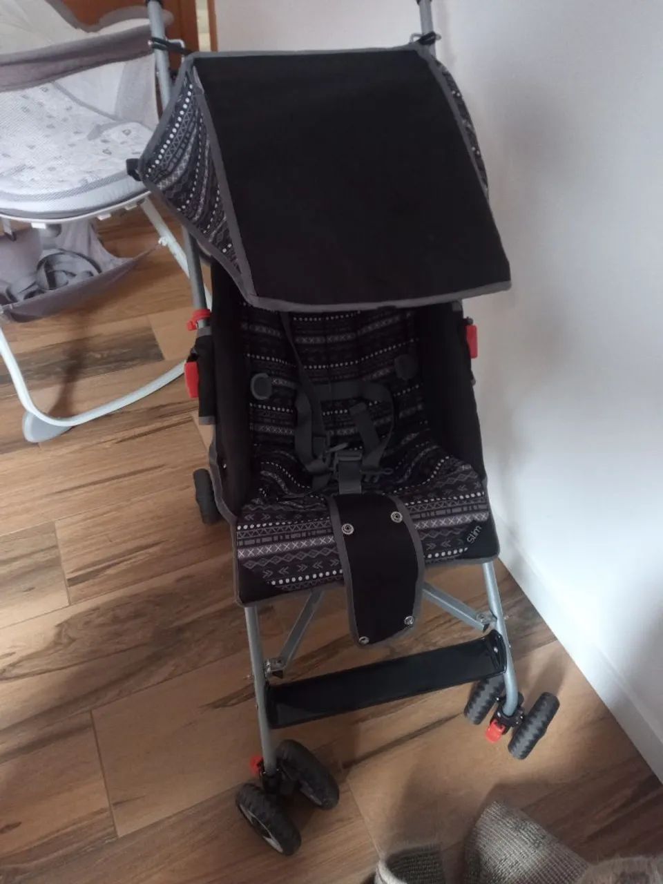 Carrinho de passeio em perfeito estado de conservação  - Foto 4