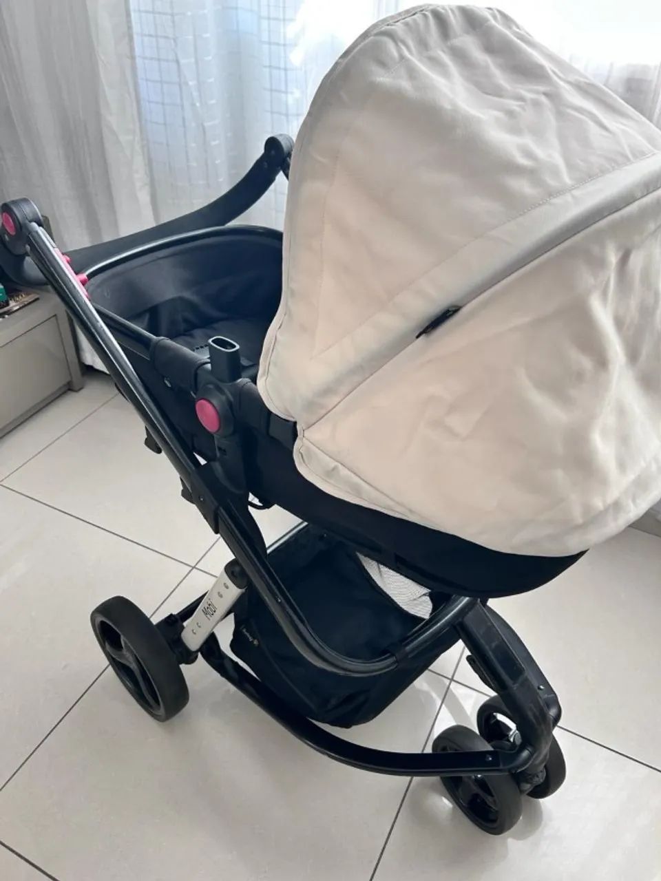 Carrinho de Bebê com Base e Bebê Conforto Safety 1st - Foto 3
