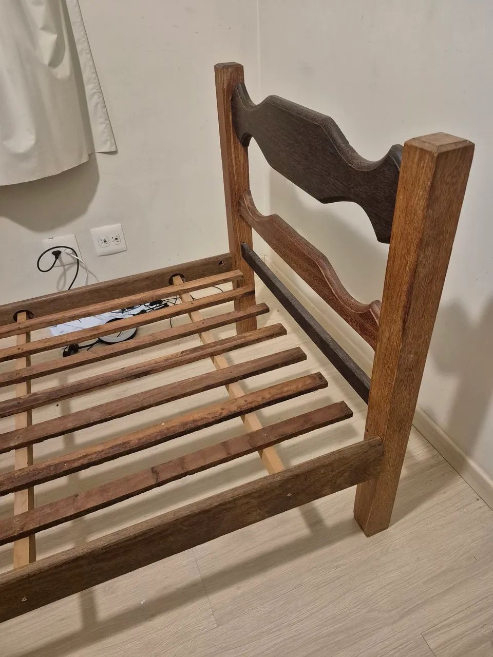 Cama madeira maciça sucupira solteiro  - Foto 2