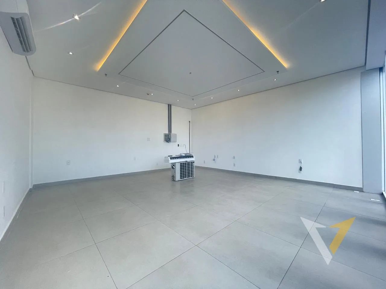 Sala para locação, Edifício Golden Office, Chácara Urbana, na cidade de Jundiaí-SP - Foto 2