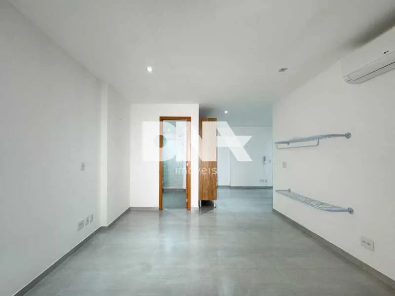 Apartamento : / Residencial / Centro