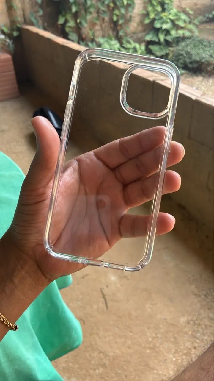 CAPINHA SUPER RESISTENTE - IPHONE 15