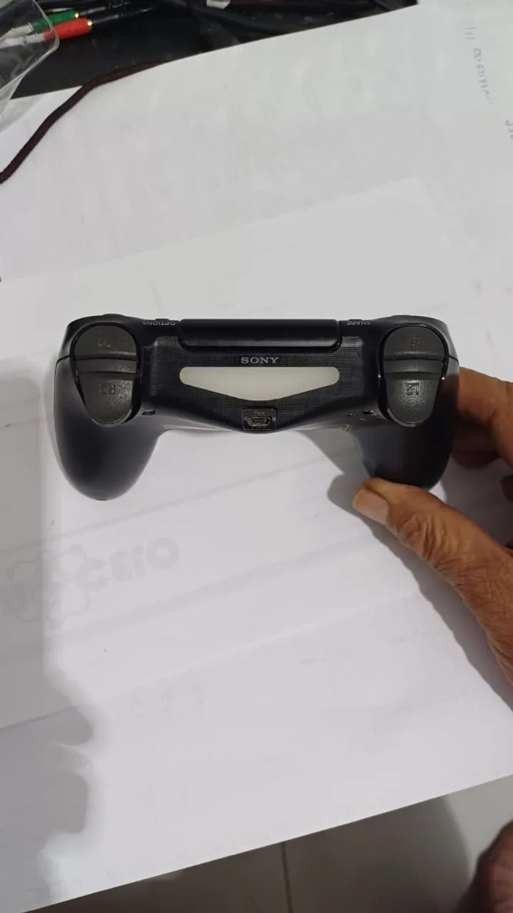 Controles e três jogos para ps4 - Foto 2