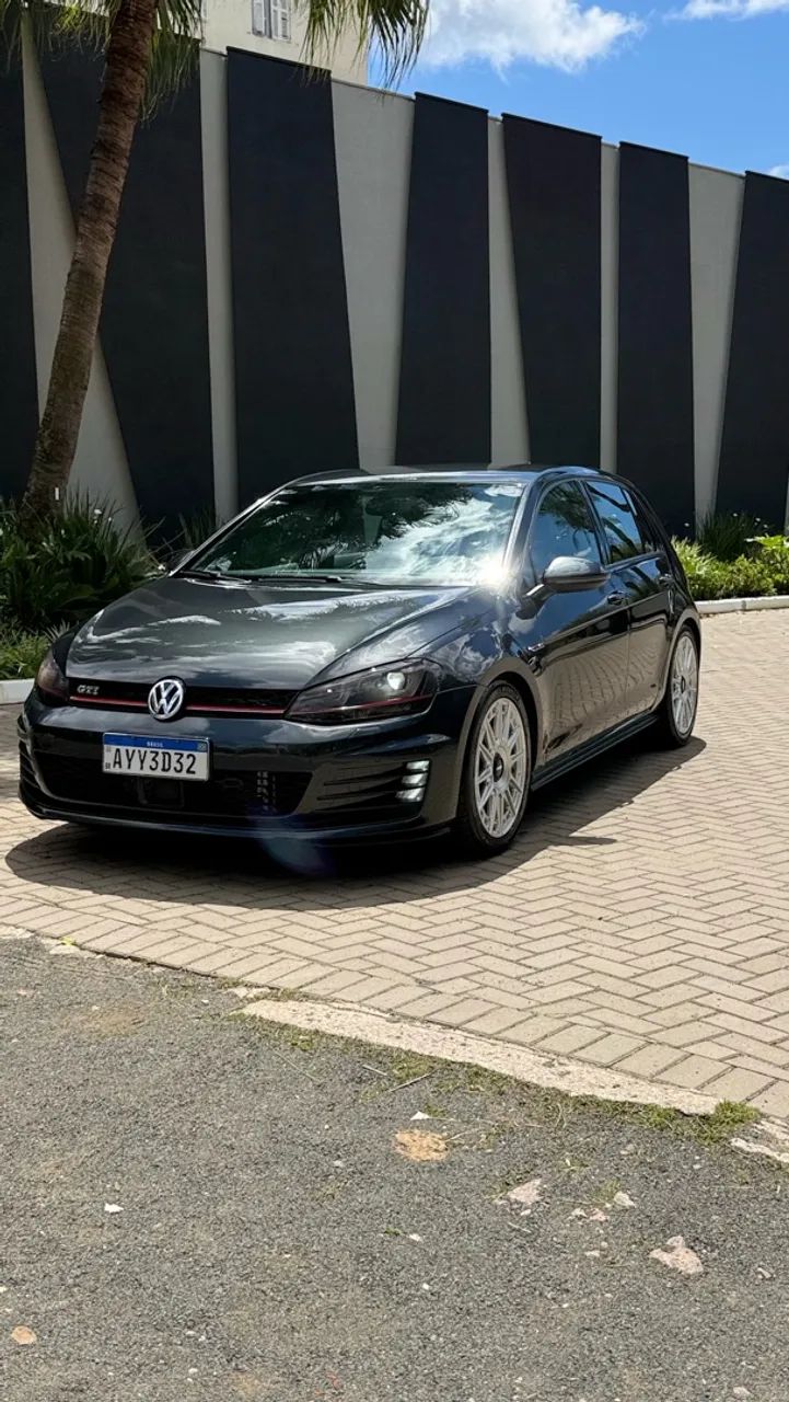 Volkswagen Golf Golf GTi 2.0 TSI 220cv Aut. 2015