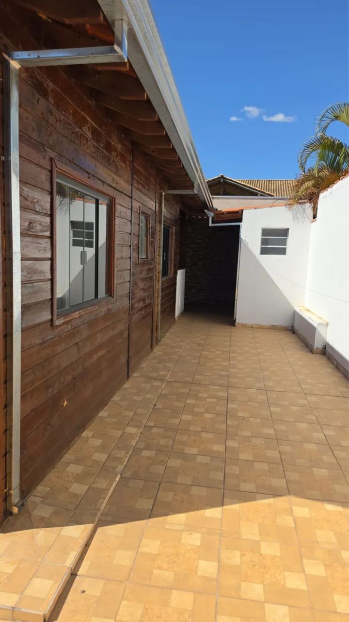 Casa de Madeira linda Capoavinha