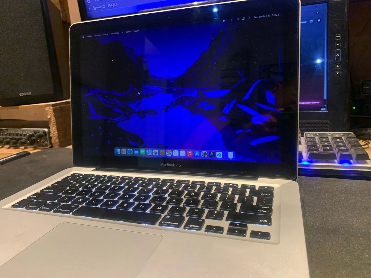 MacBook Pro 13