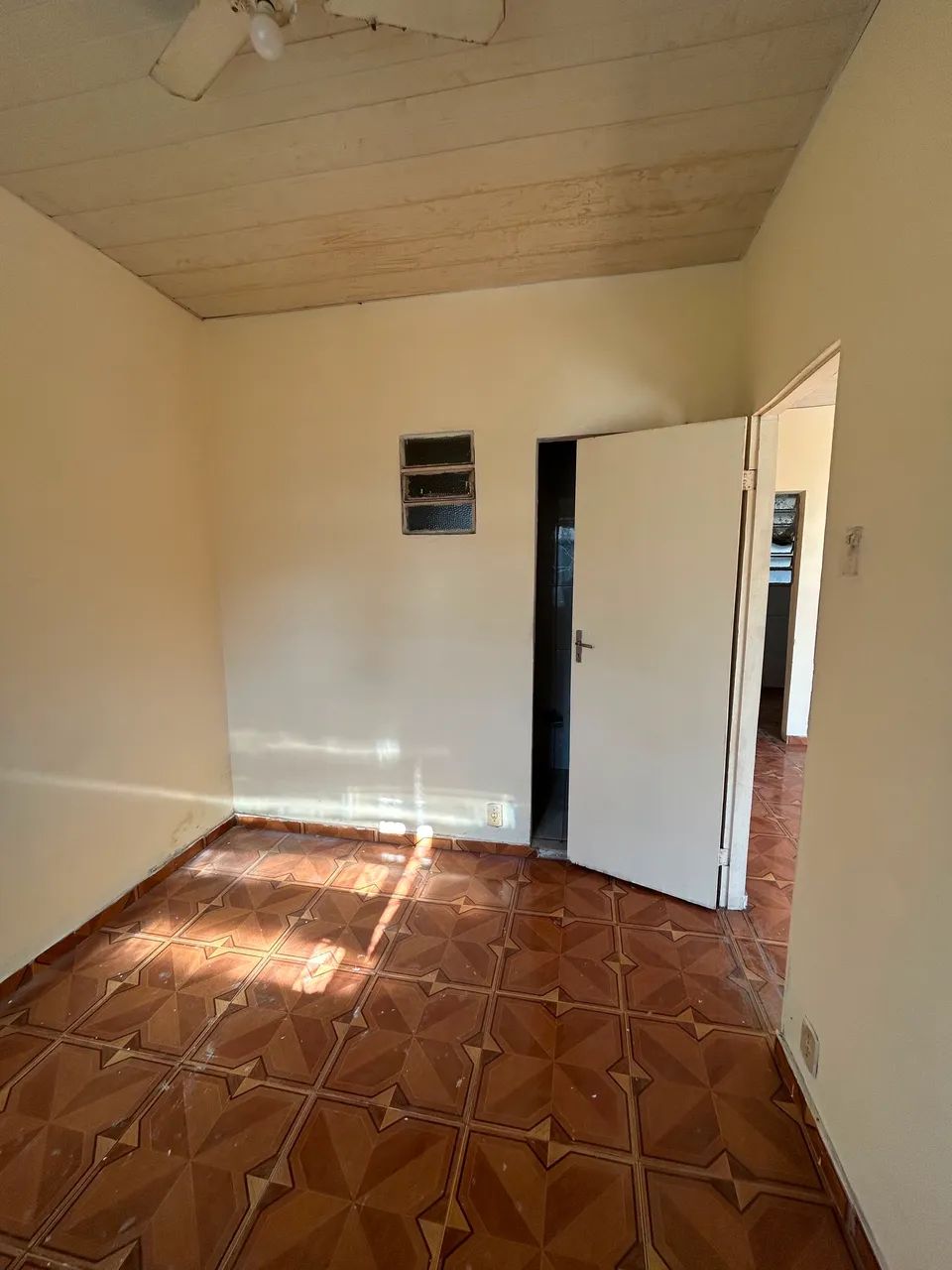 Alugo casa ampla  - Foto 3