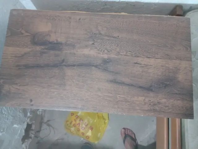 Vendo micro ondas E  escrivaninha  - Foto 3