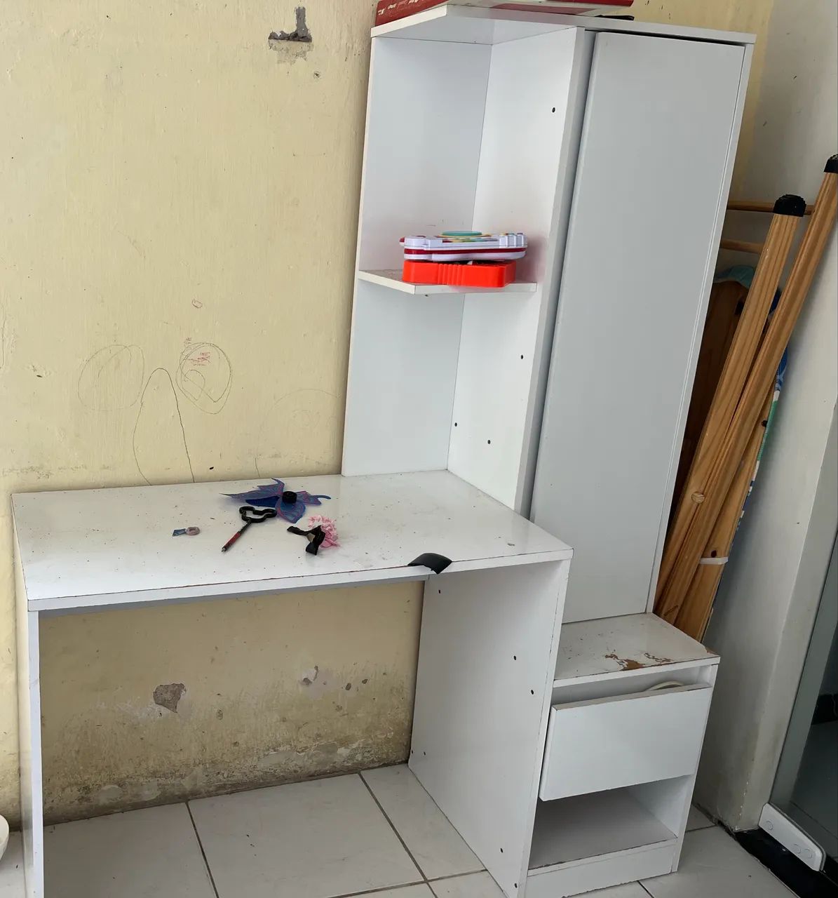 Escrivaninha  - Foto 2