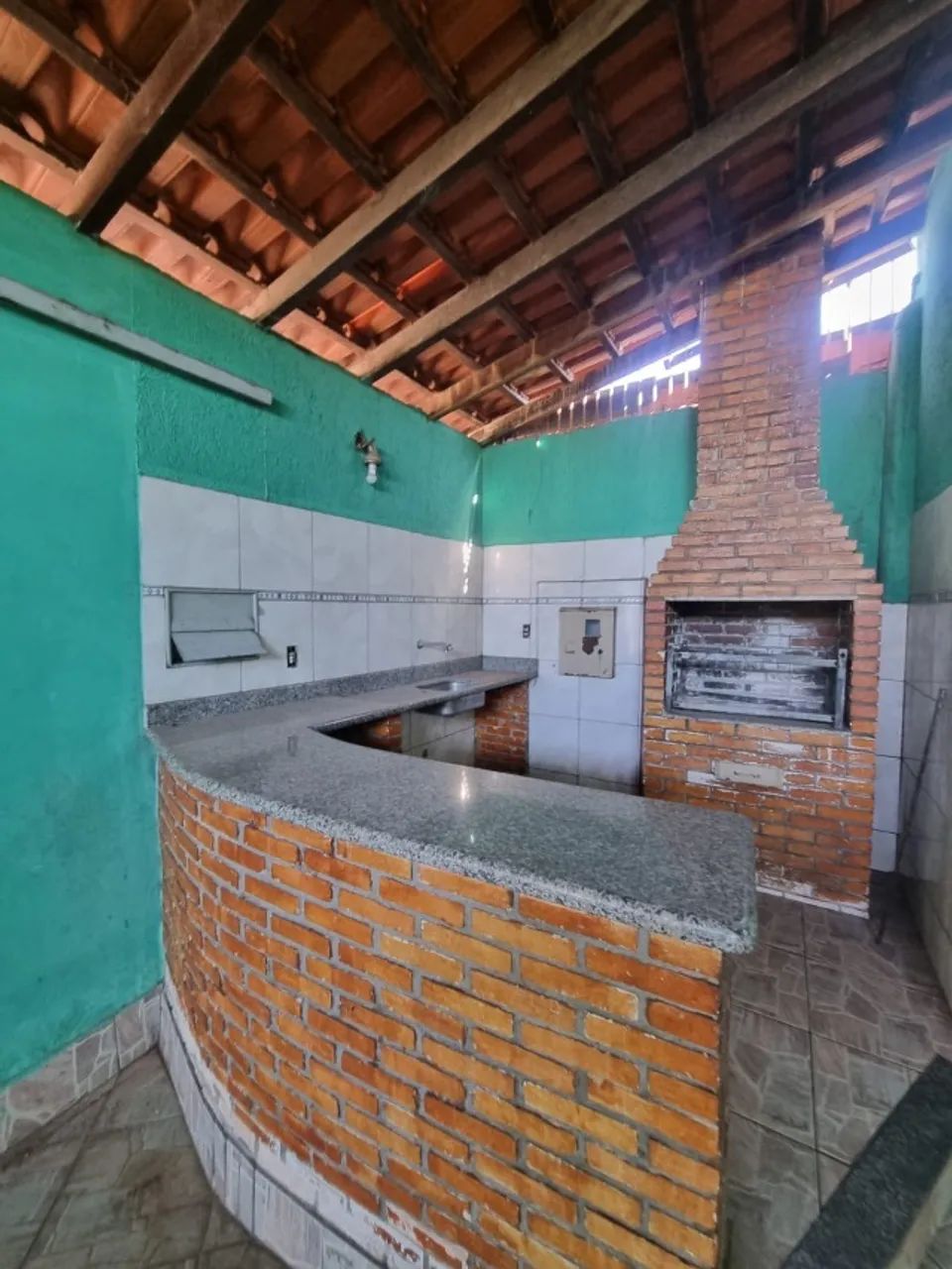 Vendo ótima casa na Santa Maria  - Foto 4
