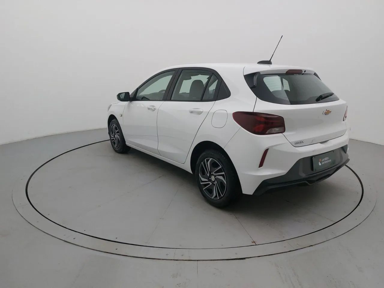 Chevrolet Onix Hatch 1.0 12V Flex Mec. 4P, foto 3 de 18