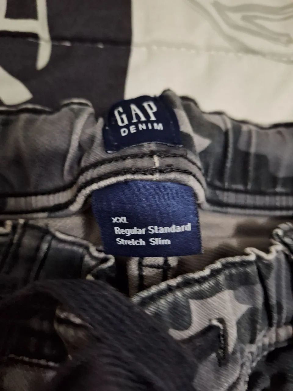 Calça jeans usada uma vez tam 36 - Foto 2