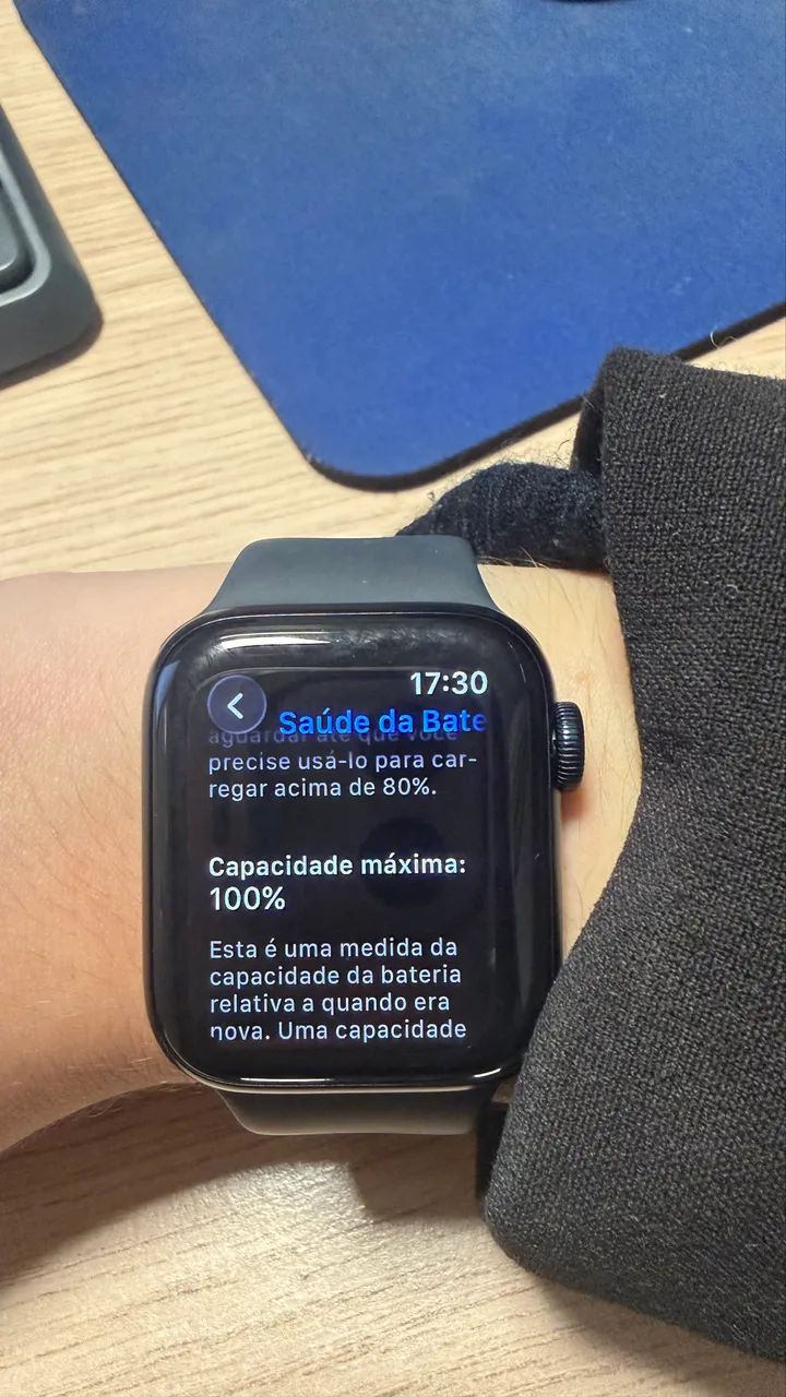 Apple Watch SE - 2ª gen - 40mm - saúde bateria 100% - Foto 2