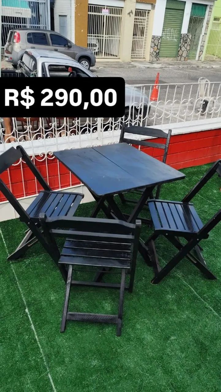 Conjunto de mesa de madeira 