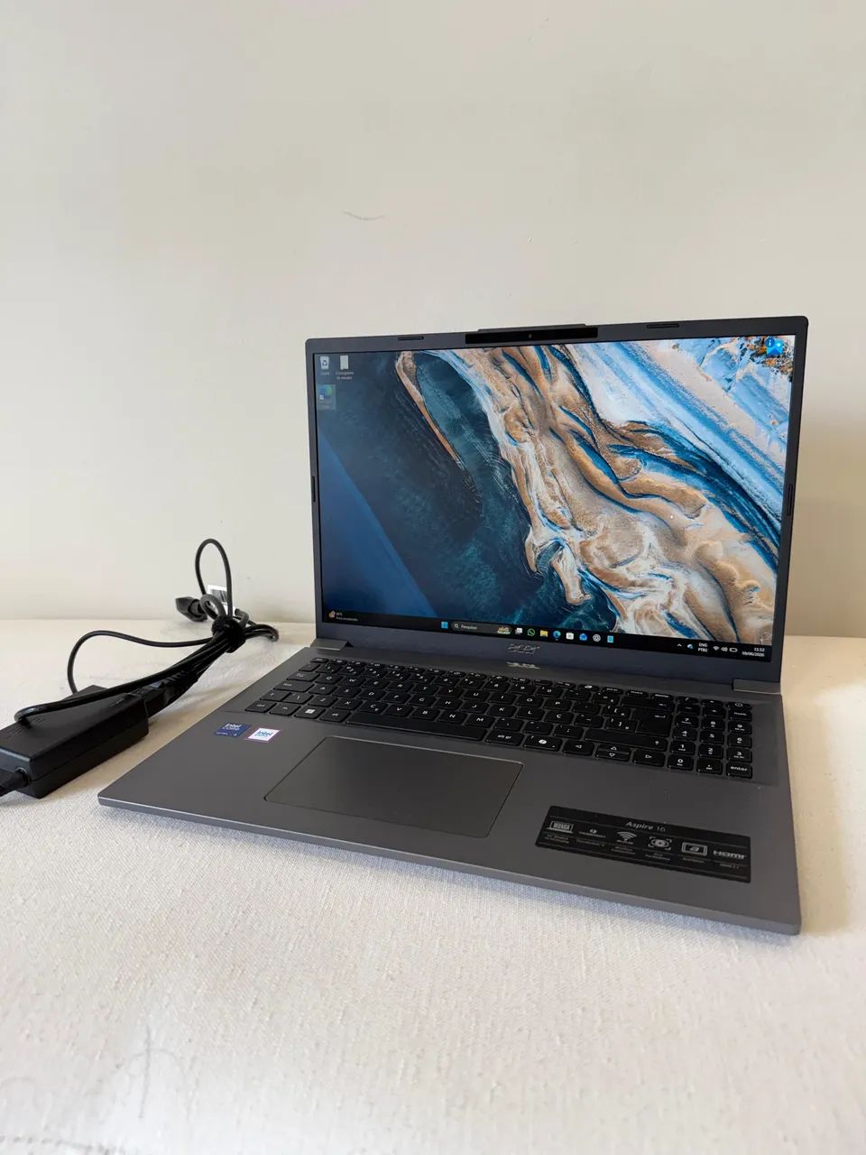 Notebook Acer Aspire 16