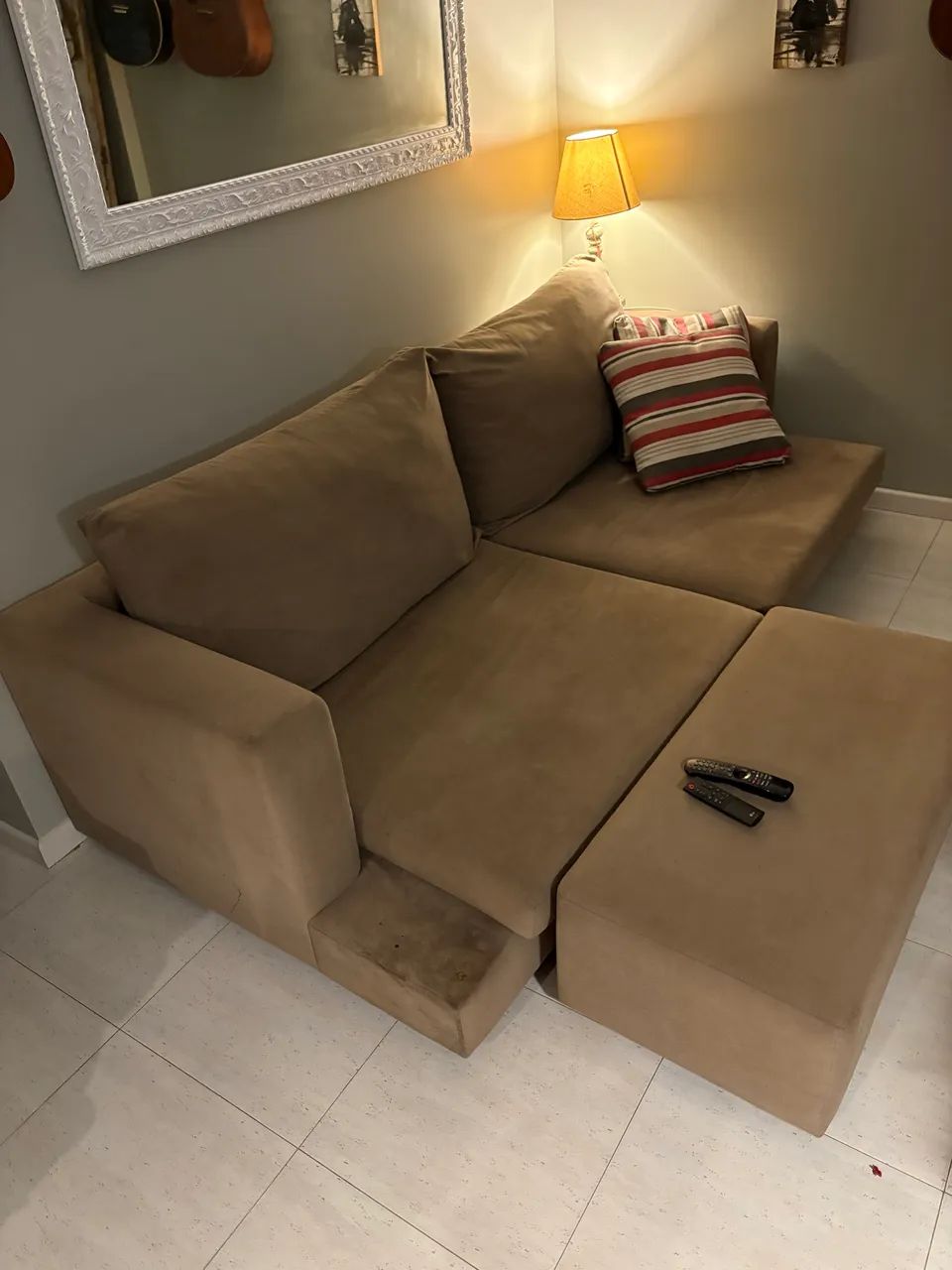 Sofá  cama - 2,40 largura 
