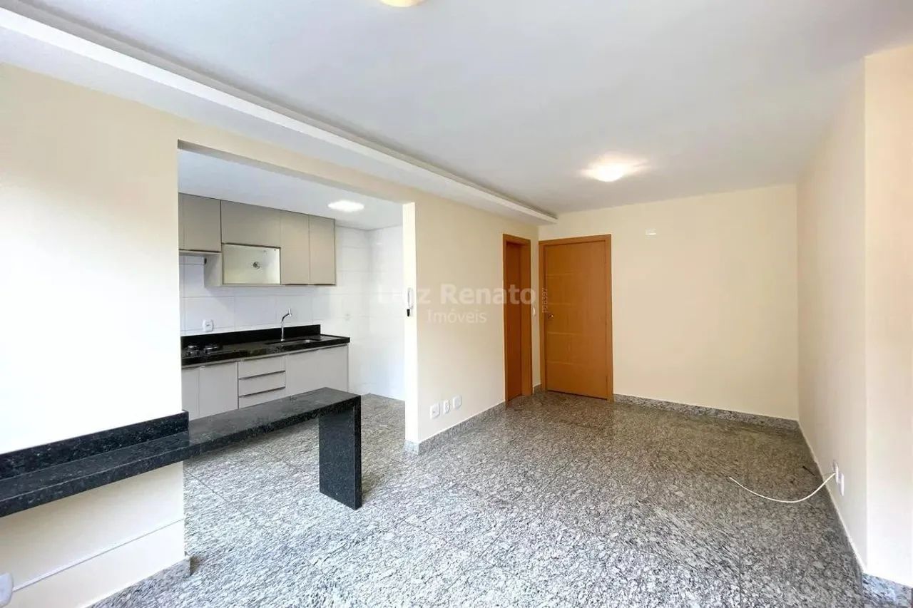 Apartamento à venda no Bairro Serra