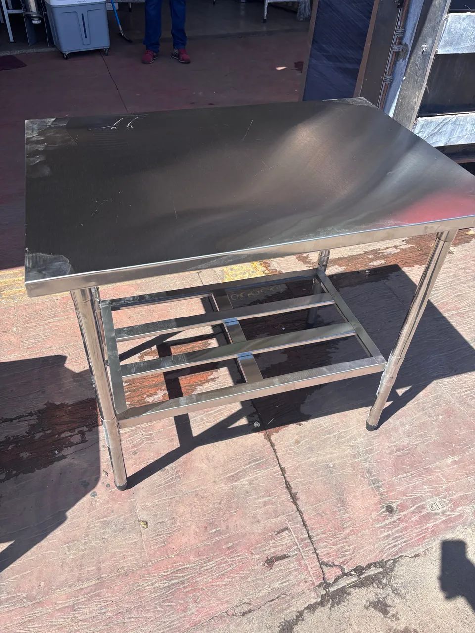 Mesa total inox 1M por 70c nova 