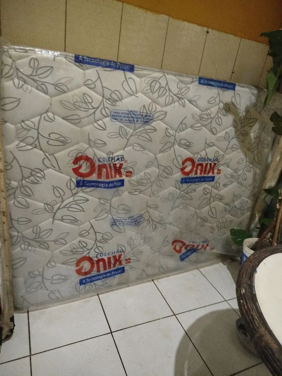 Cama de casal box completa com colchão - Foto 4