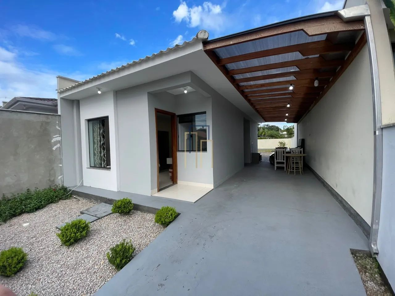 Linda casa a venda no Centro de Canelinha, pronta para morar! - Foto 2