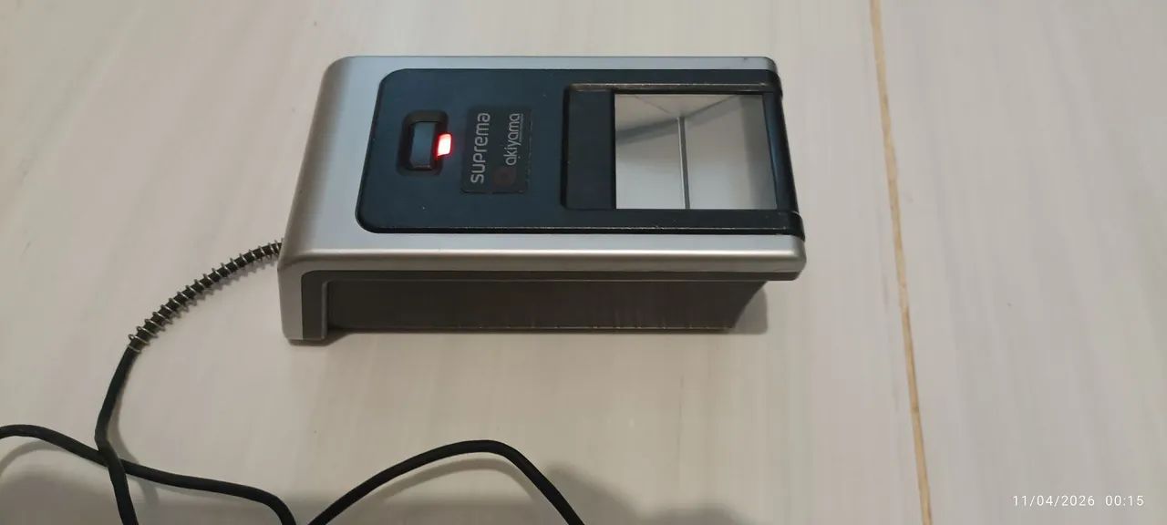 Leitor de digitais , modelo RealScan-D Suprema Inc. Leitor de digitais 
