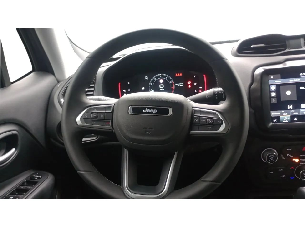 Jeep Renegade Long. T270 1.3 TB 4x2 Flex Aut., foto 12 de 16