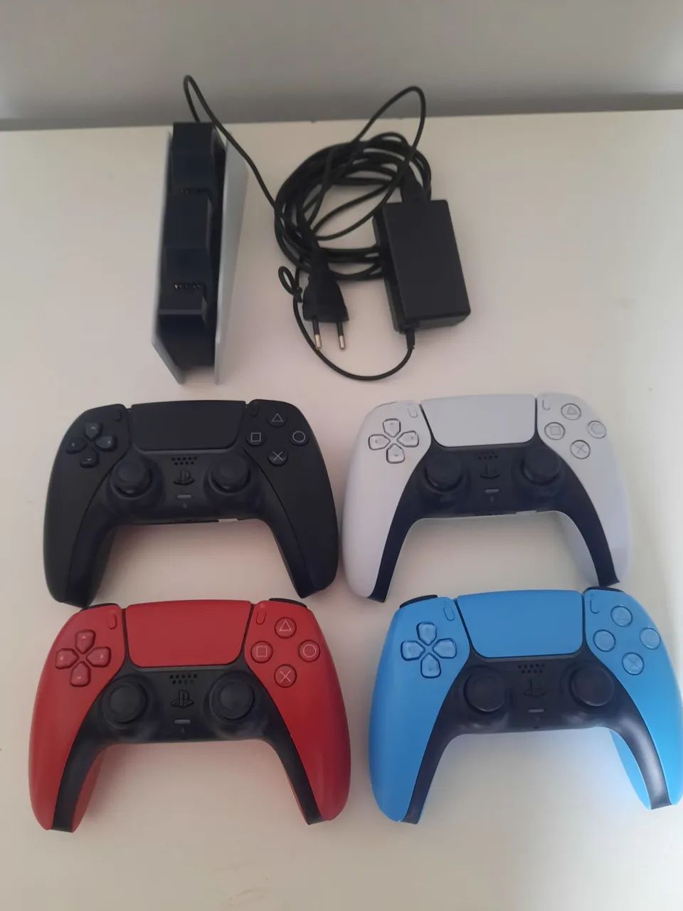 Controle de PS5 + base de carregamento Sony