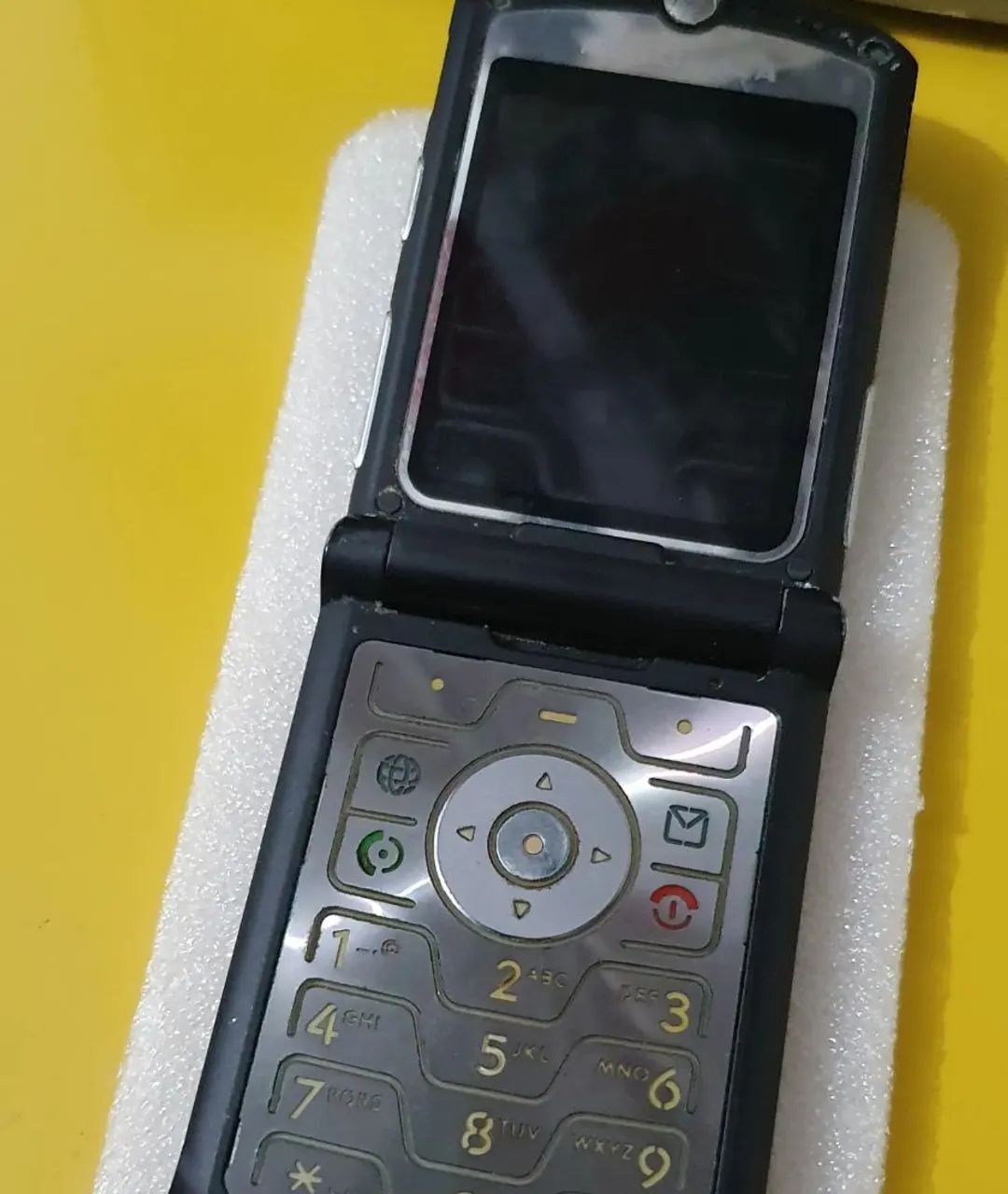 MOTOROLA V 3 COM CAIXA ORIGINAL SEM BATERIA NO ESTADO V3 - Foto 3