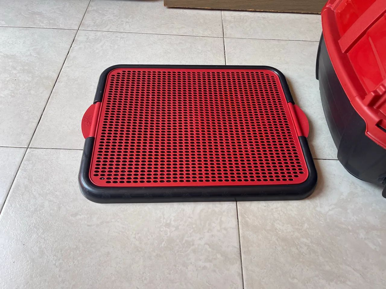 Vende-se uma casinha pet e um banheiro 80 reais os dois  - Foto 3