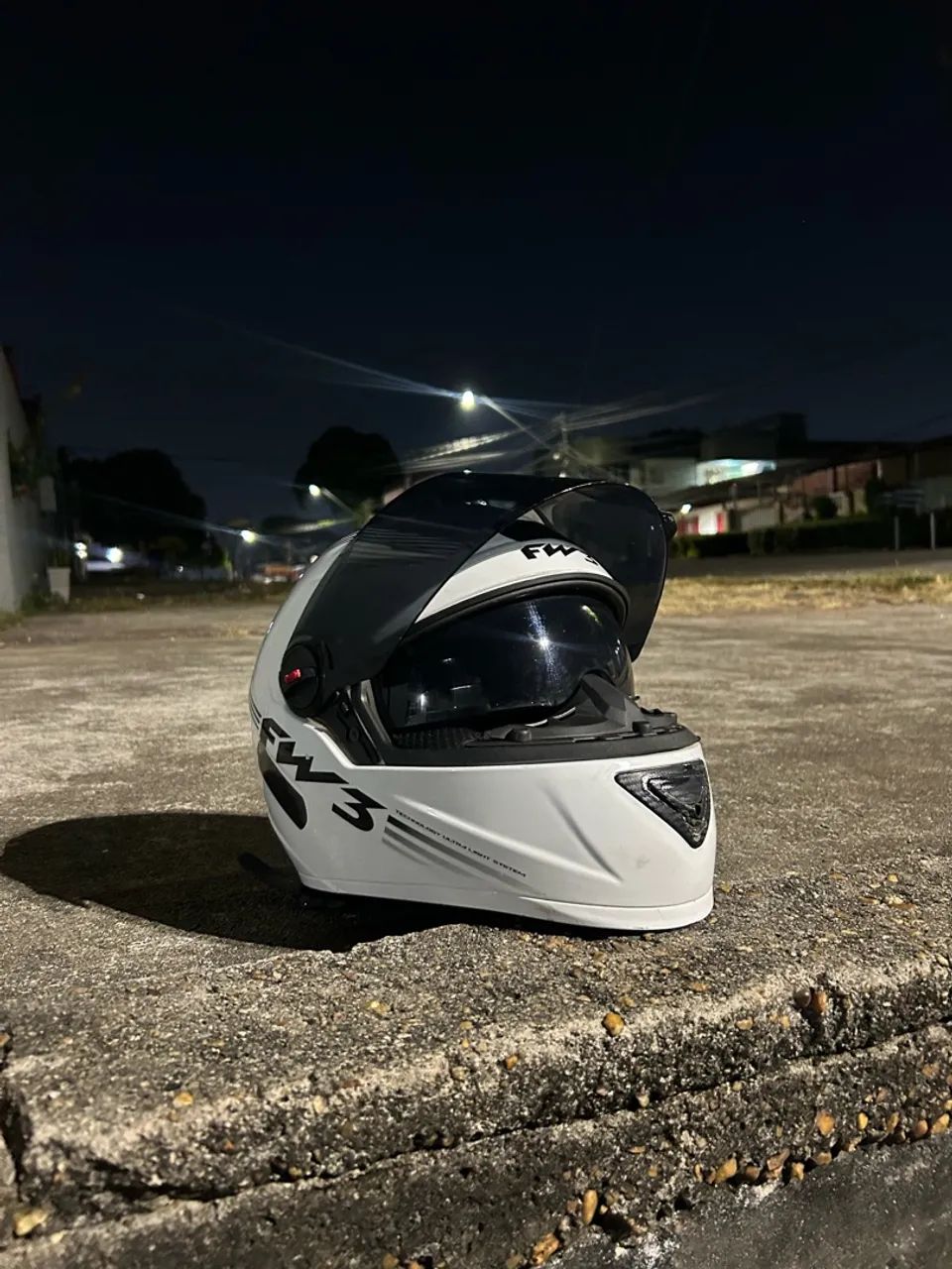 Capacete fw3 - Foto 2