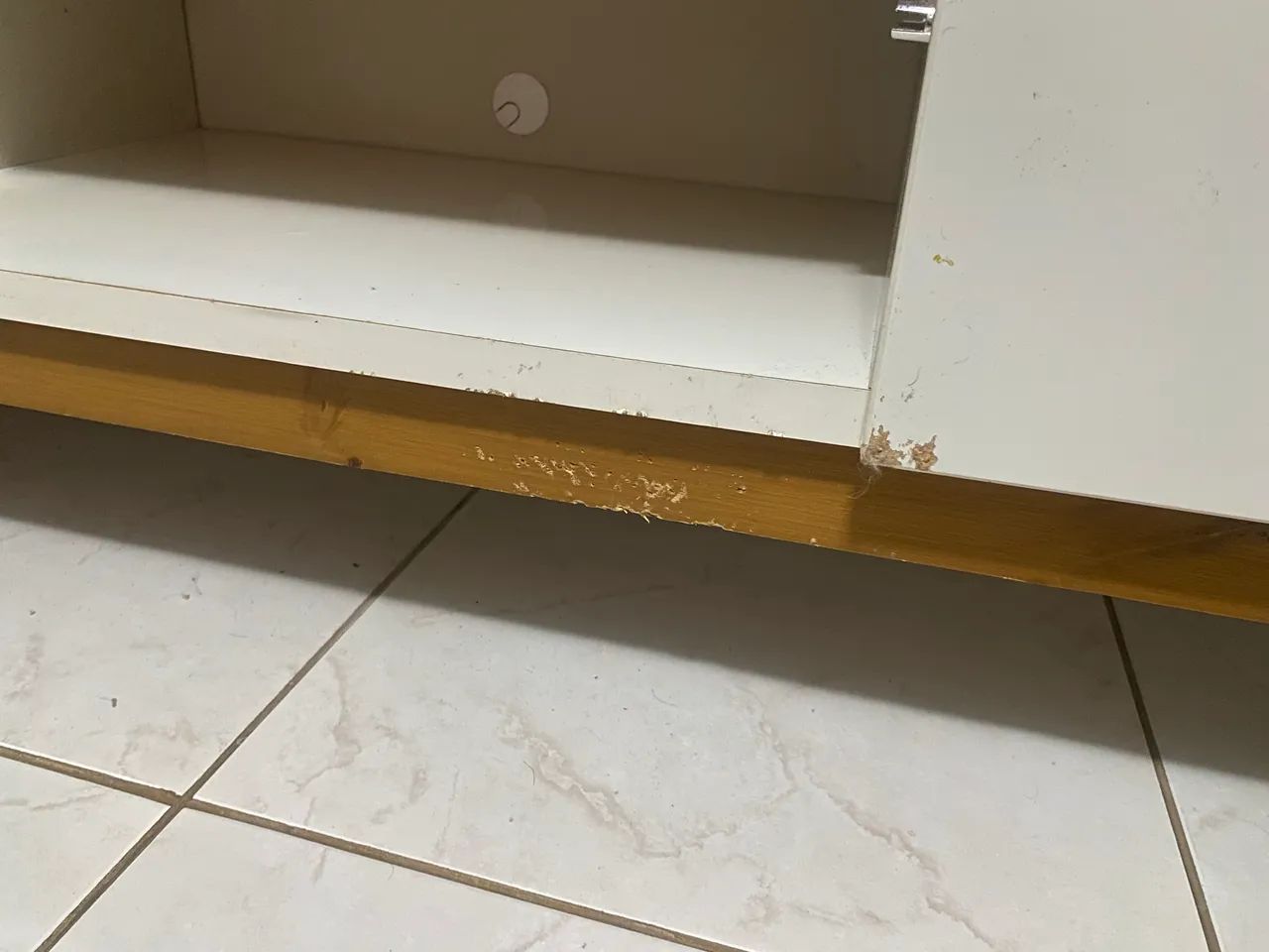 RACK PARA SALA - USADO -  Ótimo espaço para TV e objetos de decoração. - Foto 2