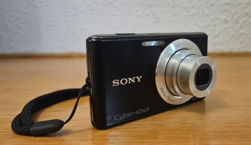 Câmera Digital Sony Cyber-shot Dsc-w530 - Câmeras e Filmadoras