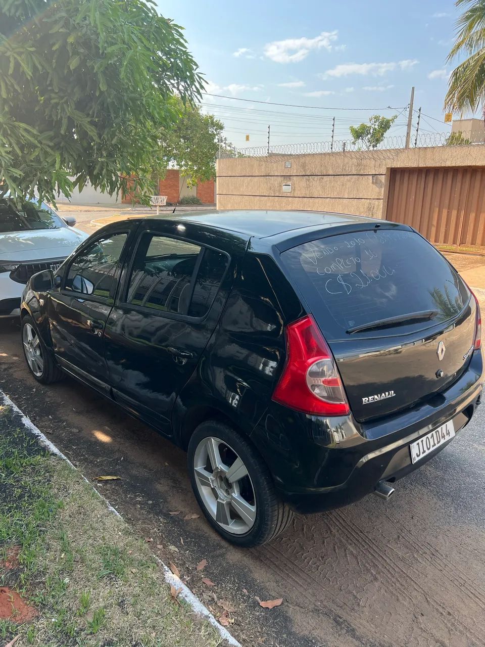 Renault Sandero Expression Hi-flex 1.6 8V 5P 2010 - Foto 4