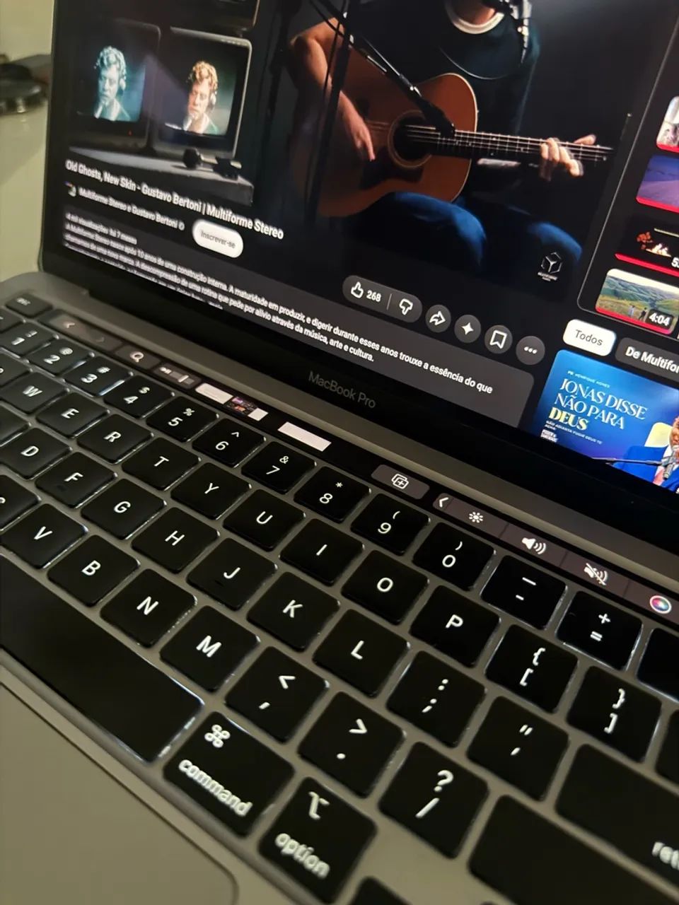 MACBOOK Pro M2 / 2022 / 8GB/256GB (Com touchbar) - EXCELENTE  - Foto 4