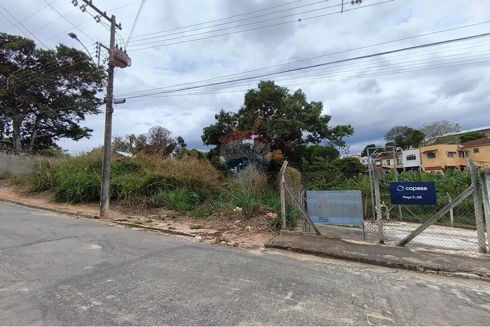 Terreno no Centro de Ribeirão Vermelho