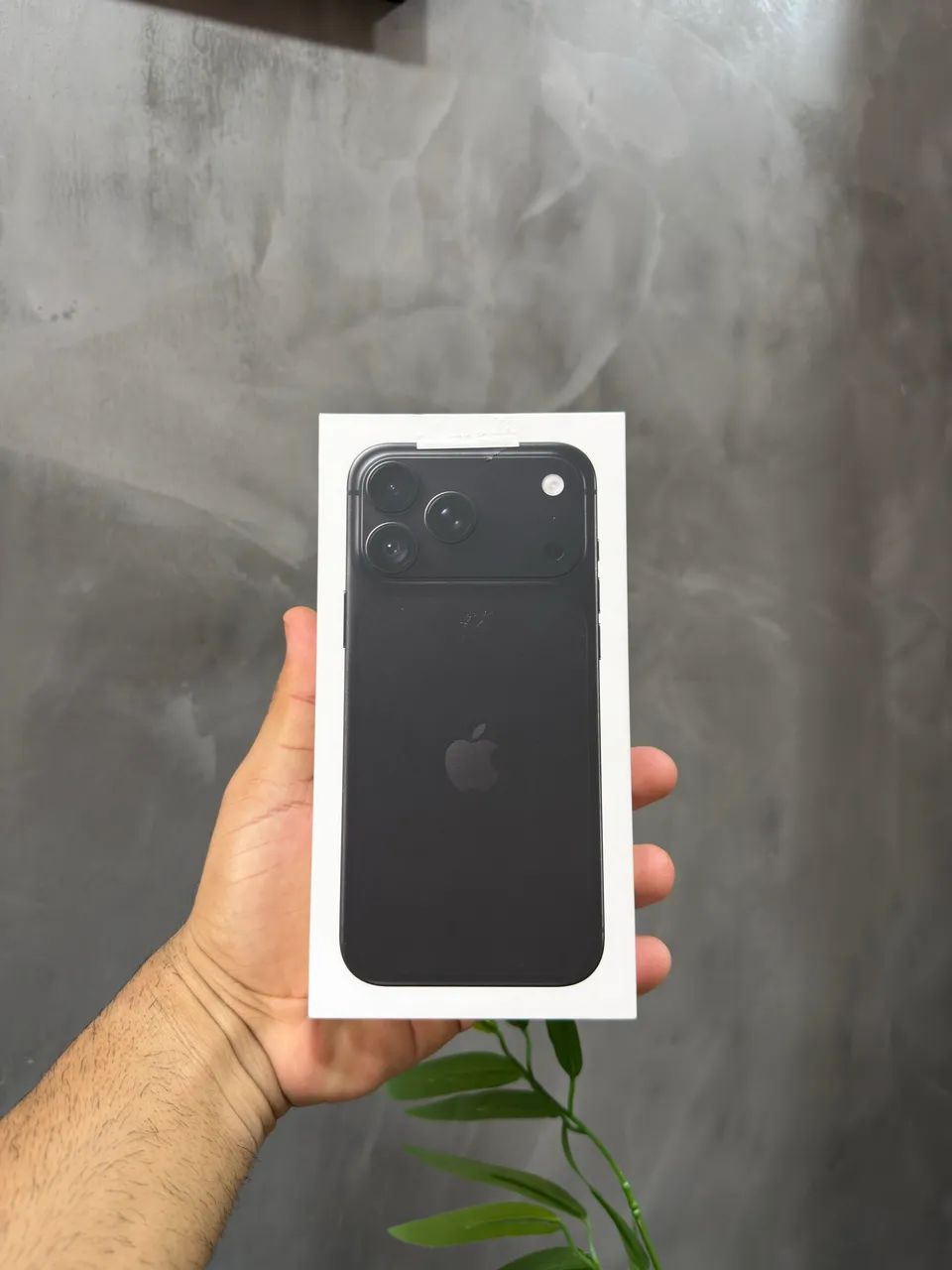 iphone 18 pro Max 1TB lacrado 
