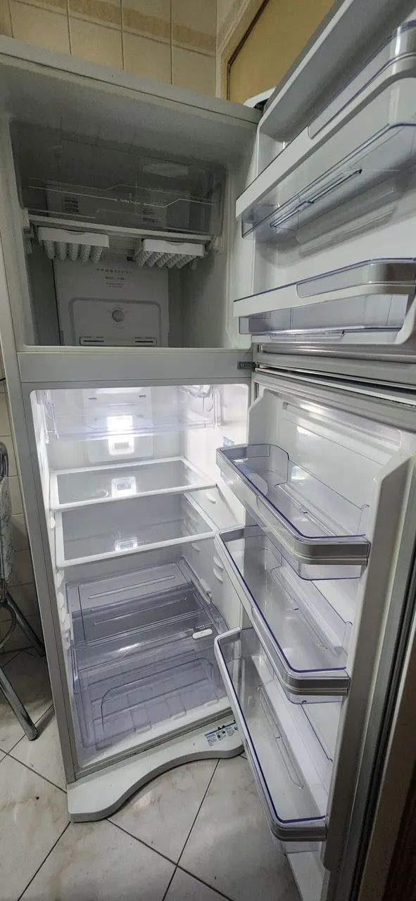 Geladeira Electrolux 382L Duplex TF42 - Foto 3