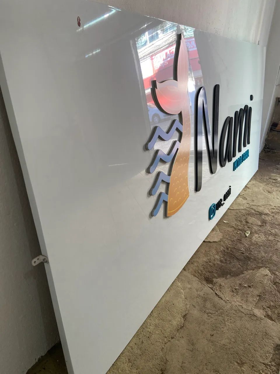 Placa ACM Branca Acetinada para loja - Foto 4