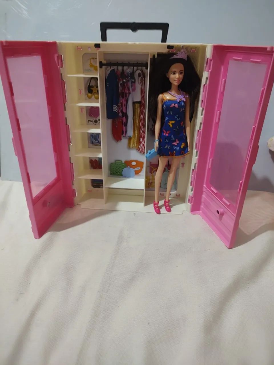 brinquedo closet rosa com boneca mattel - 32cm
