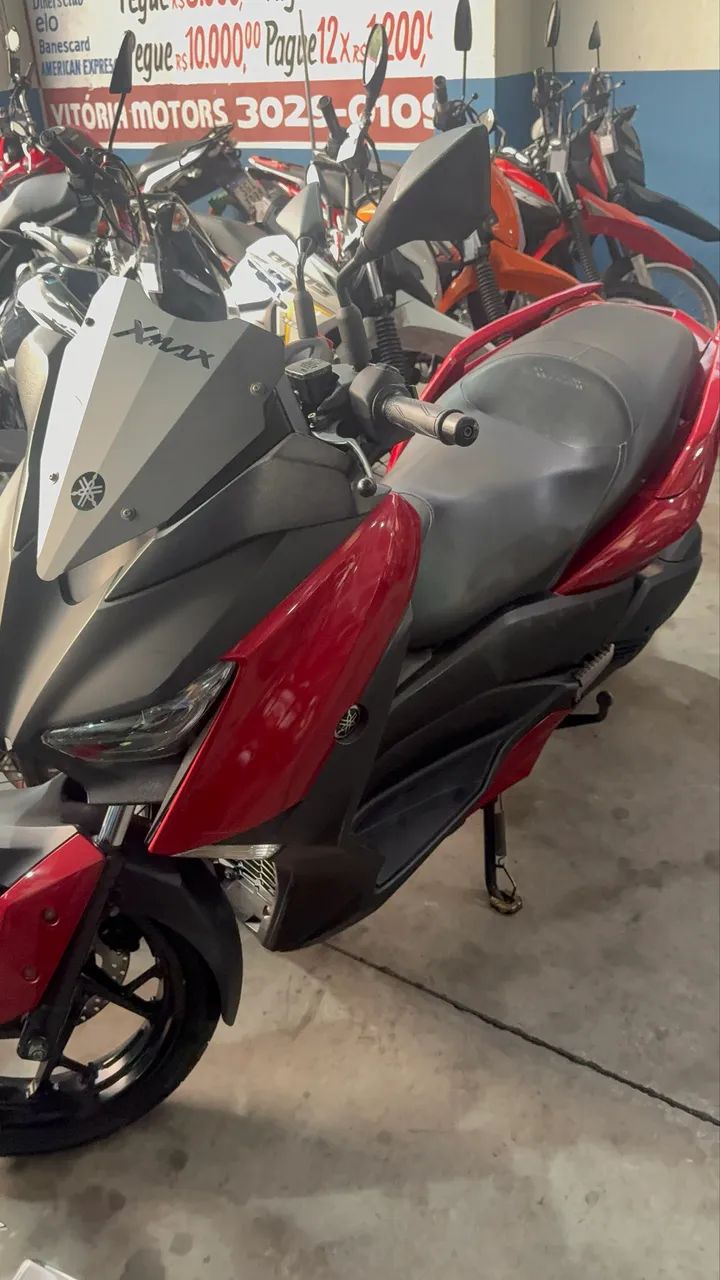 Yamaha XMAX 250 2021
