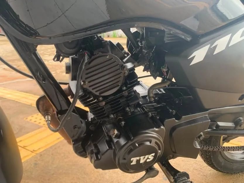 Moto conservada bem cuidada  - Foto 3