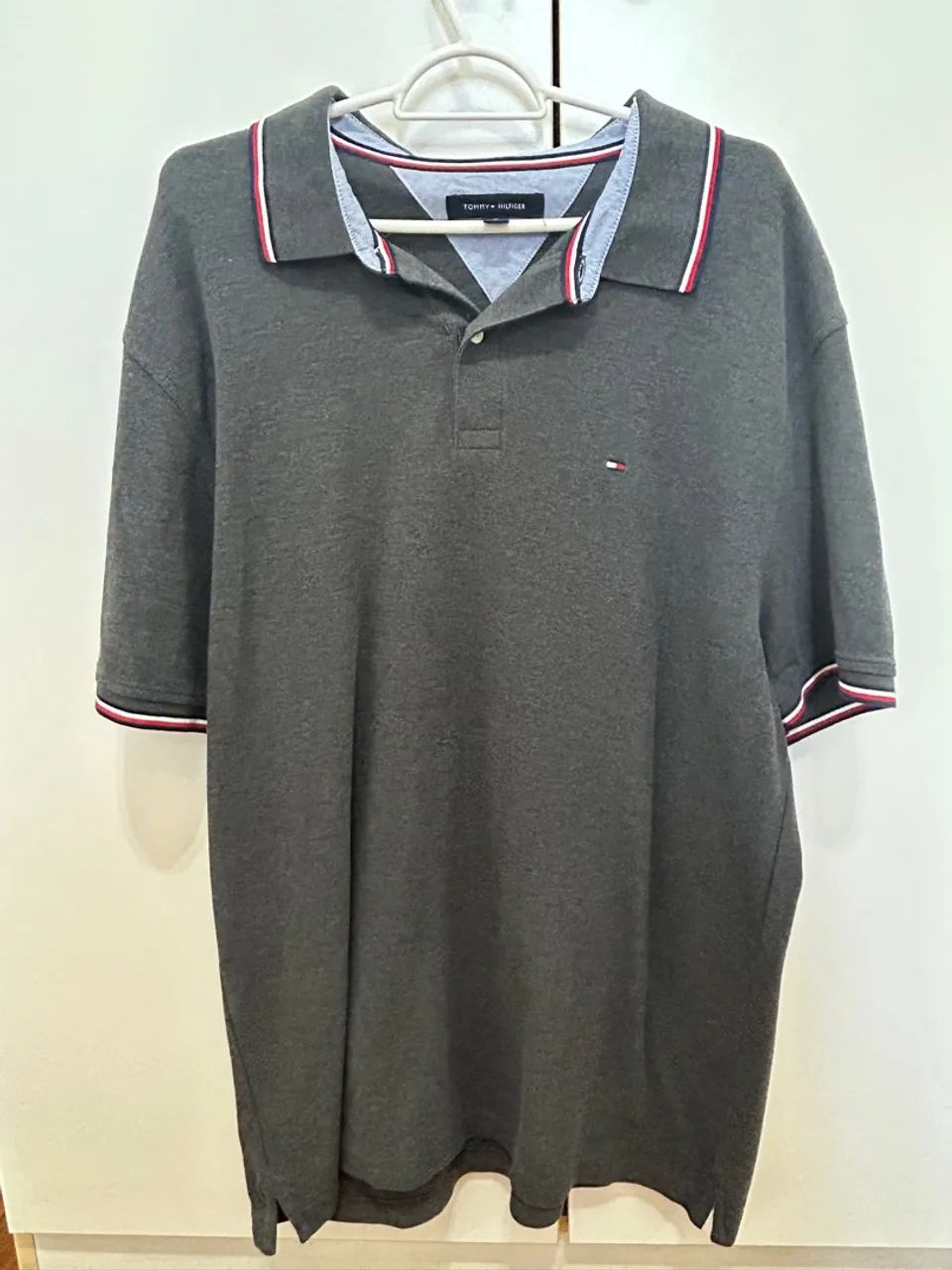 Camisa Polo Tommy Hilfiger Cinza