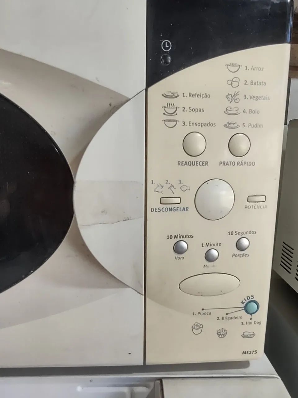 Micro-ondas Eletrolux 220 volts 30 litros funcionando perfeitamente  - Foto 2