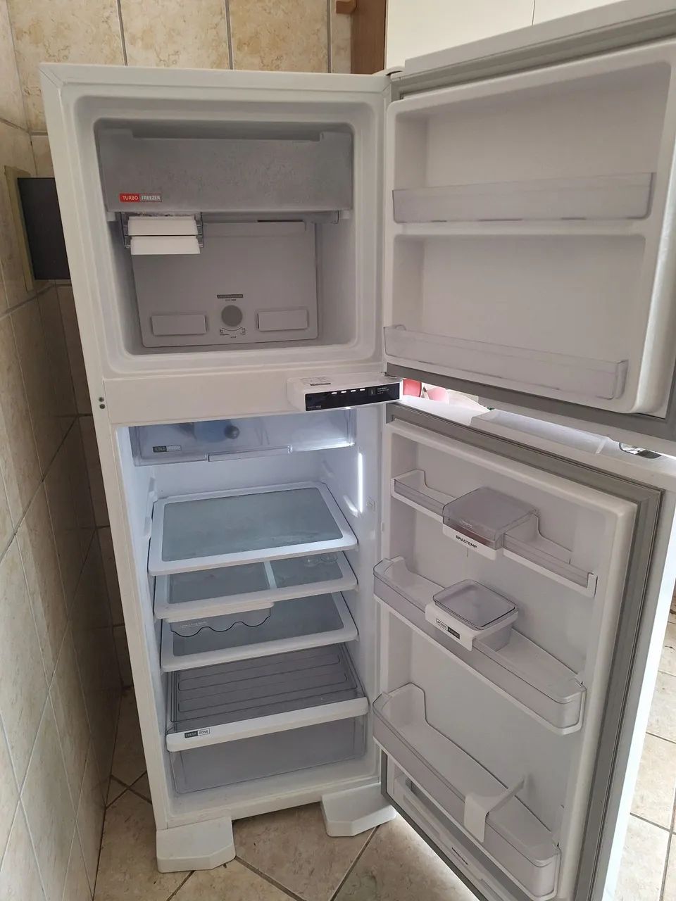 Geladeira Brastemp 375 L - Foto 2