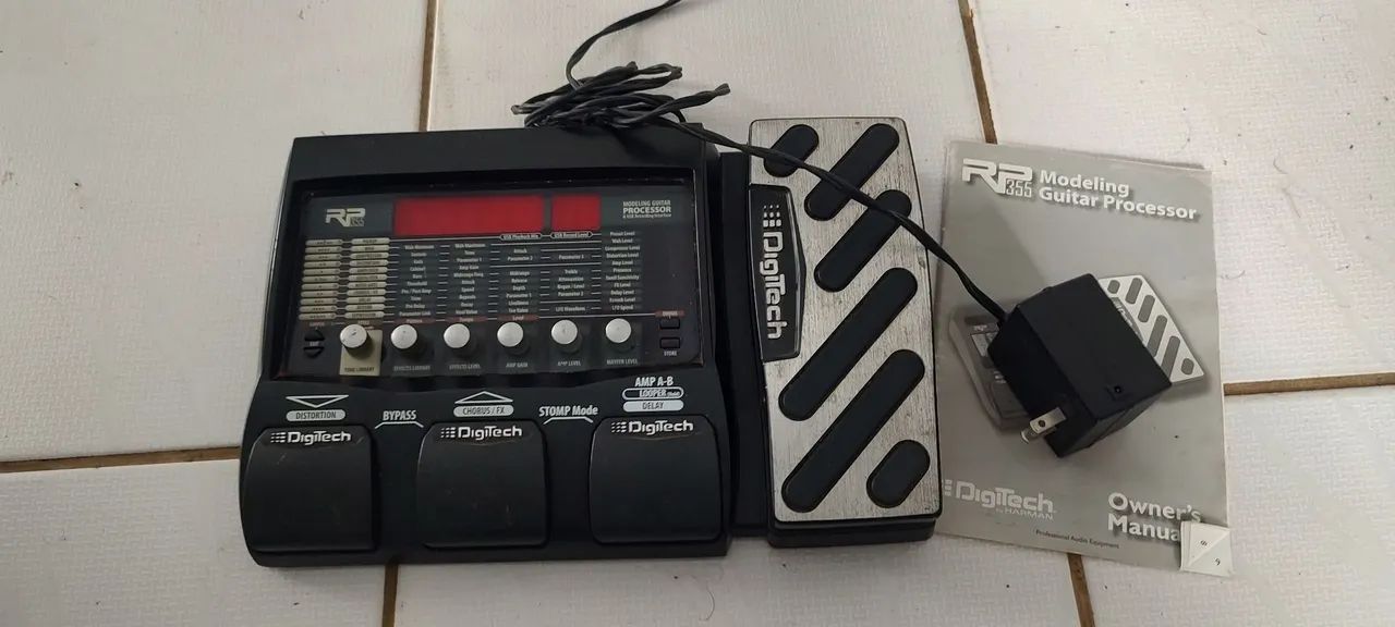 Pedaleira Digitech RP355
